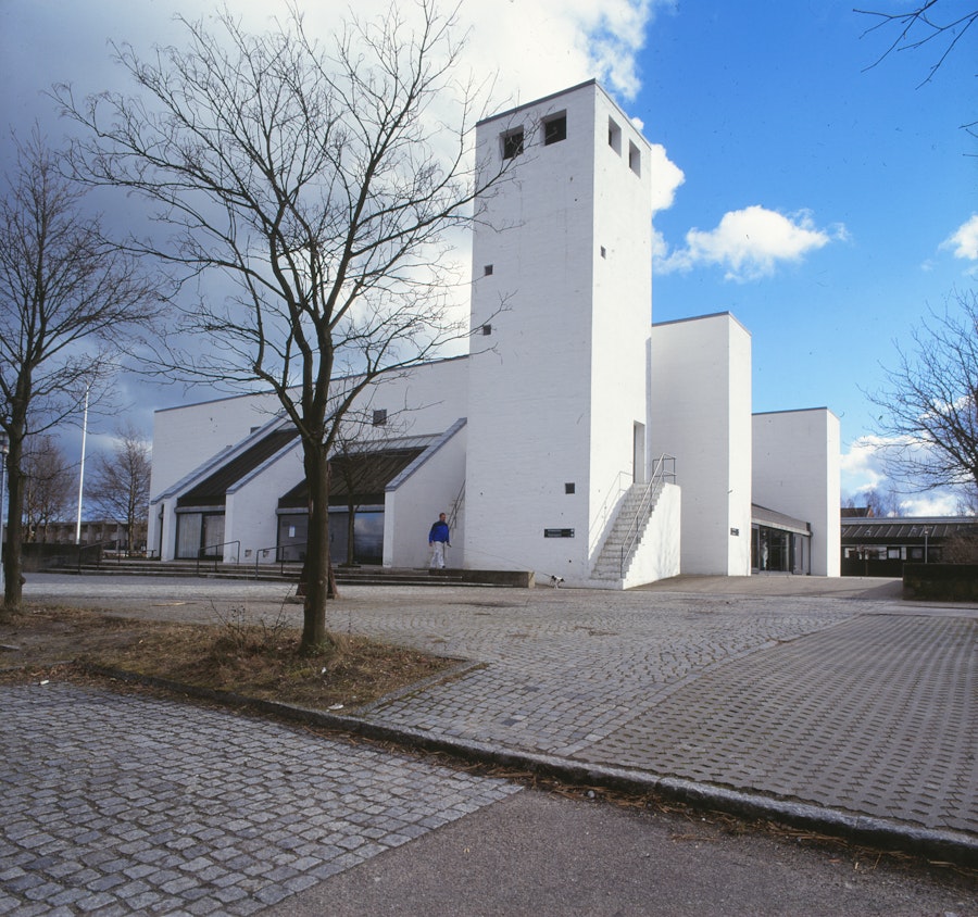 Ellevang Kirke