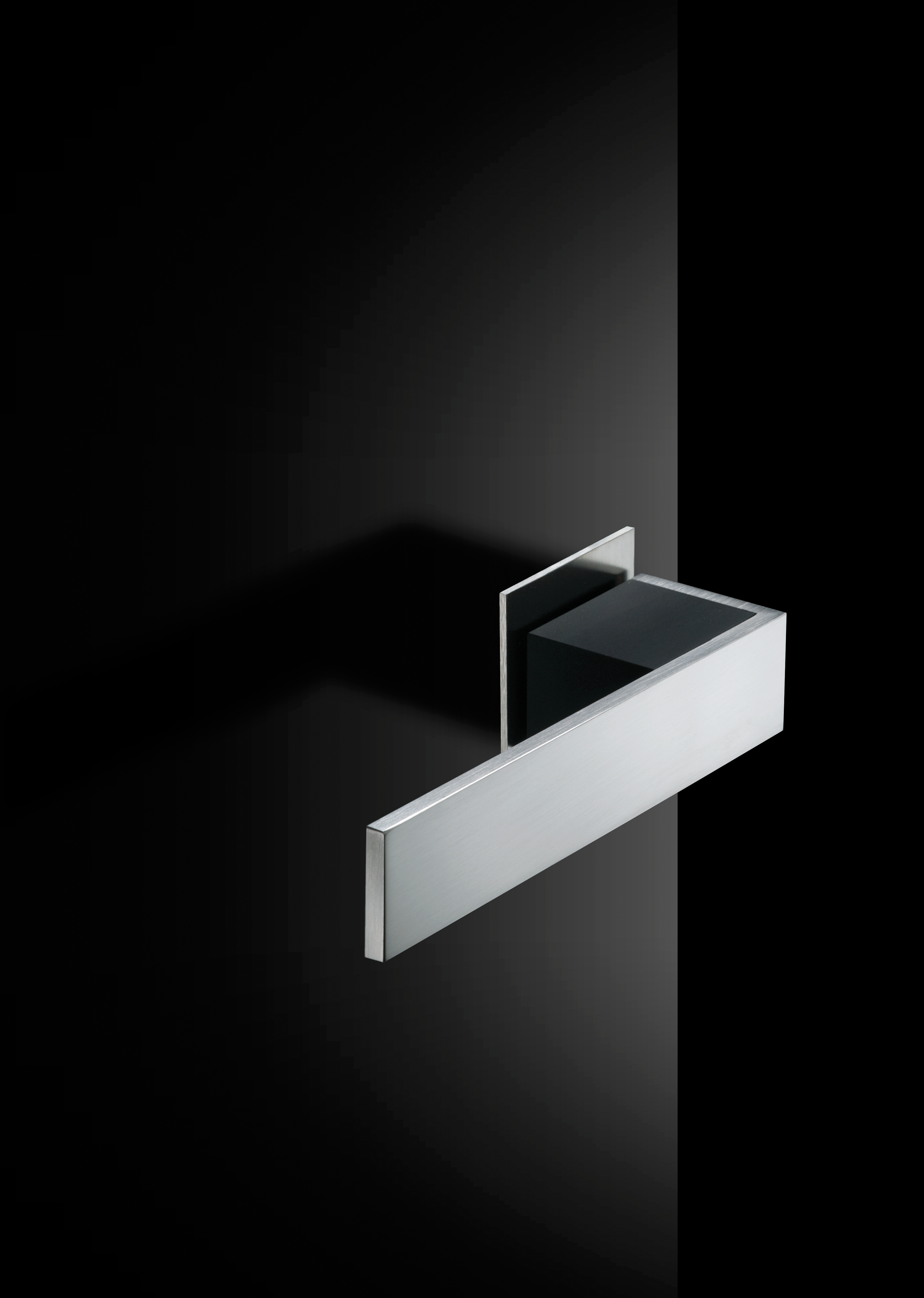 Square dørgreb, Randi