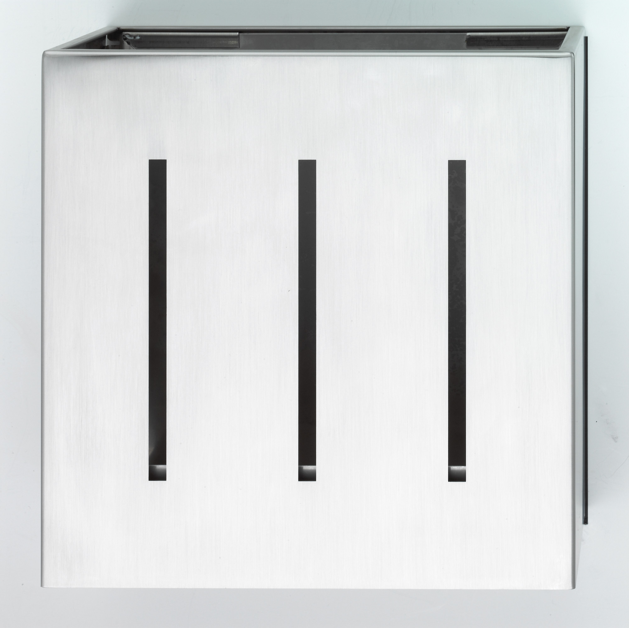 Novo-Line Sanitetsserie, Randi